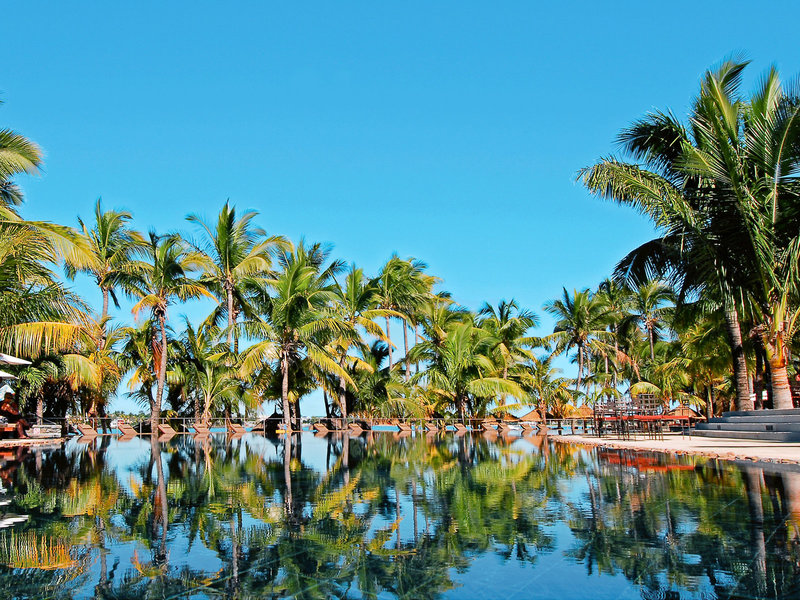 Mauricia Beachcomber Resort & Spa 18
