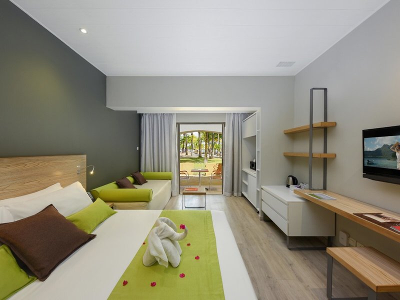 Mauricia Beachcomber Resort & Spa 48