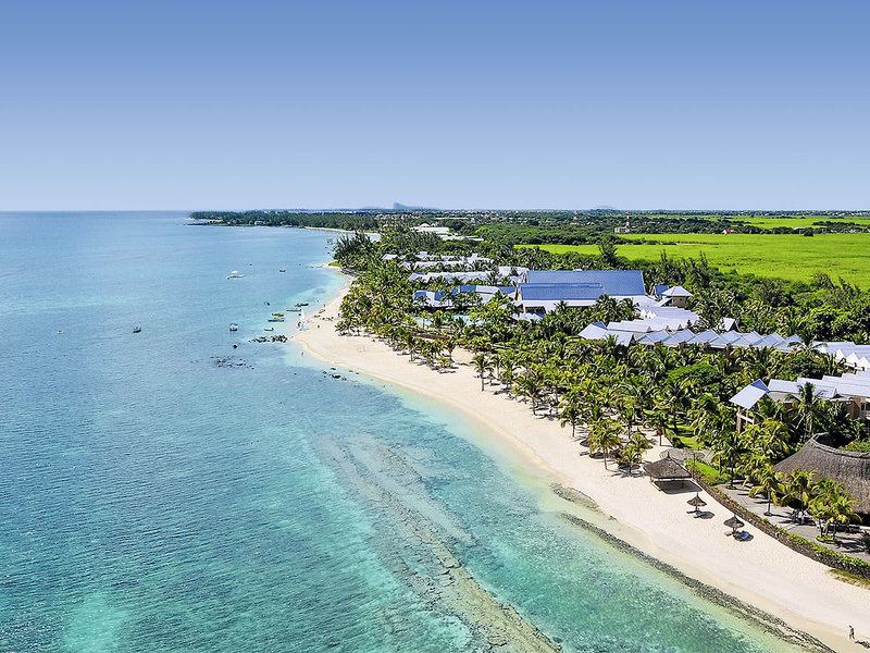 Victoria Beachcomber Resort & Spa 10