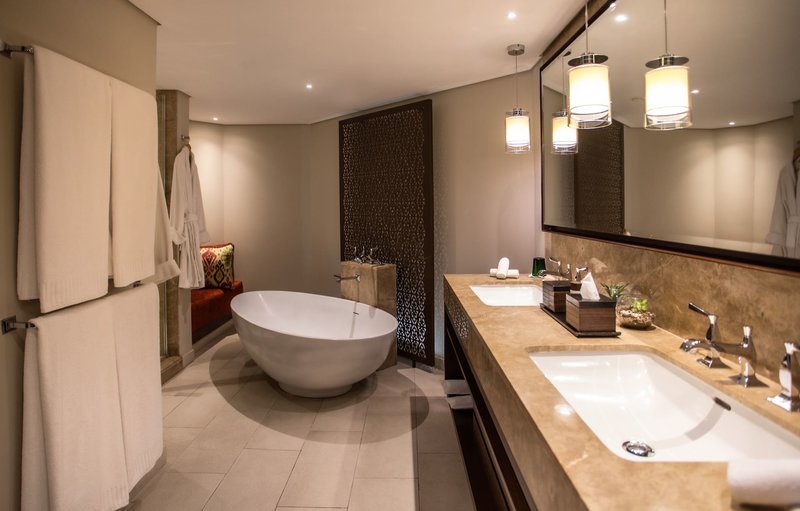 Royal Palm Beachcomber Luxury 15