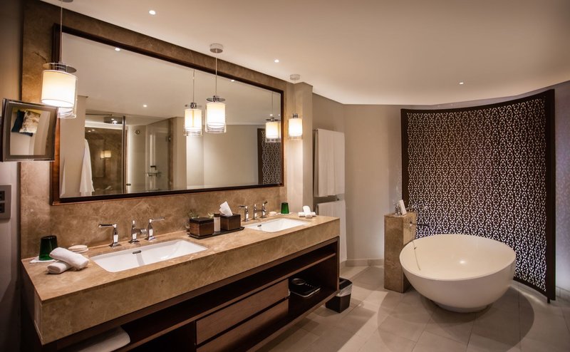 Royal Palm Beachcomber Luxury 19