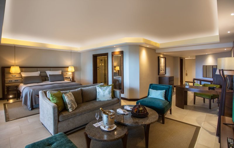 Royal Palm Beachcomber Luxury 22