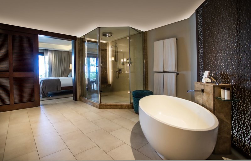 Royal Palm Beachcomber Luxury 23