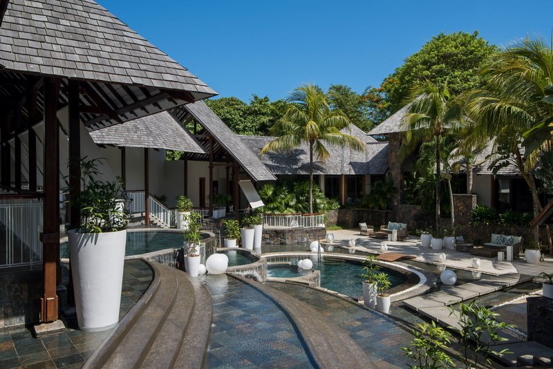 Royal Palm Beachcomber Luxury 24