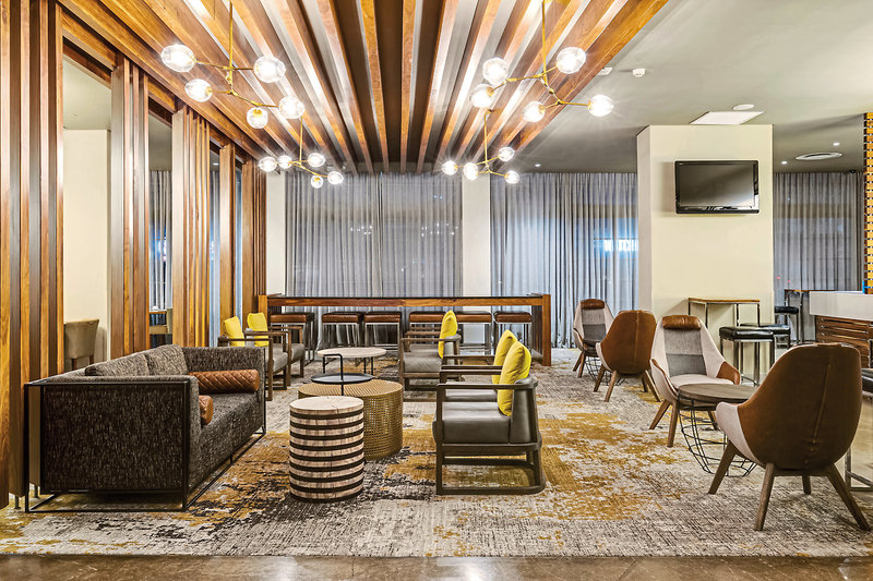 Protea Victoria Junction 13