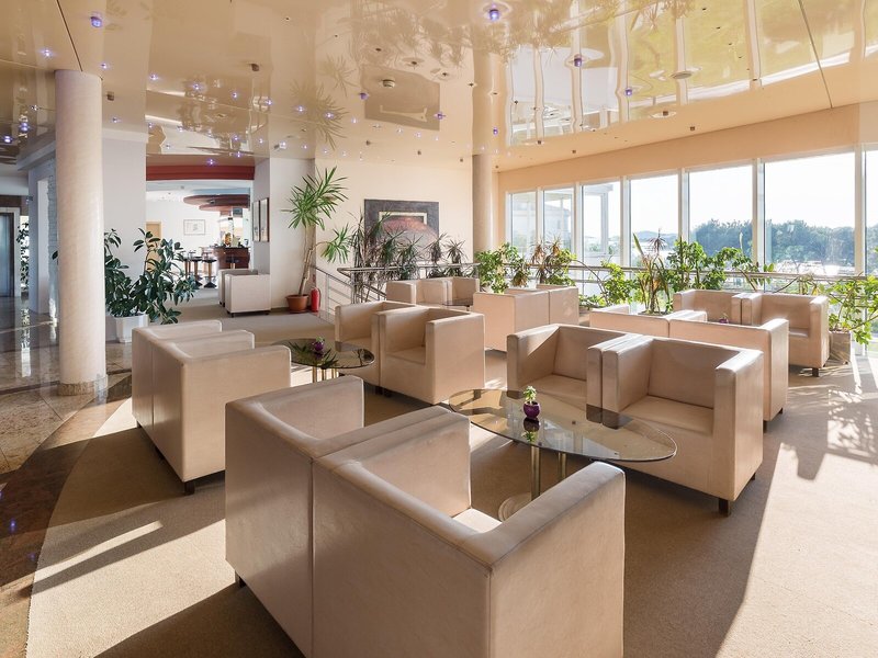 Punta Hotel 18