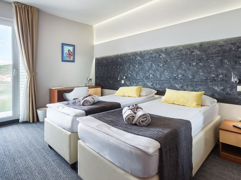 Punta Hotel 44