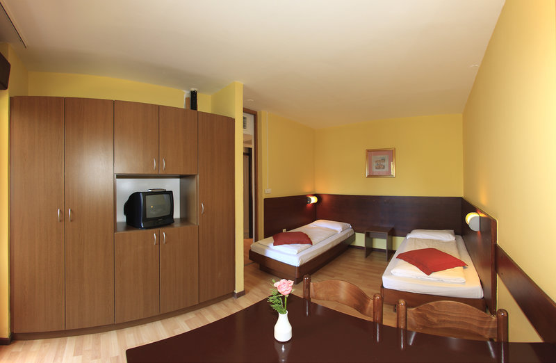 Hotel Donat 27