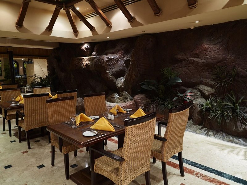 Pyramisa Suites Hotel Cairo & Casino 22 - Restaurant