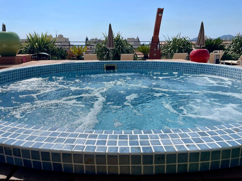 Best Western Plus Le Patio Des Artistes 4