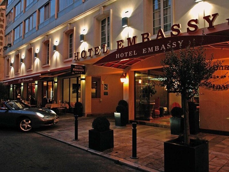 Best Western Plus Le Patio Des Artistes 20