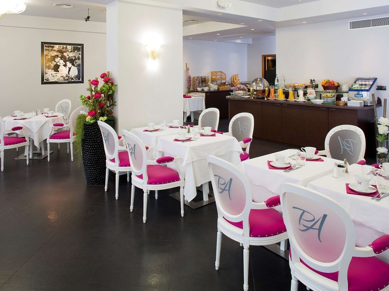 Best Western Plus Le Patio Des Artistes 18