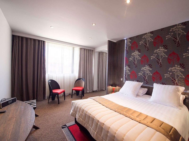 Best Western Plus Le Patio Des Artistes 43