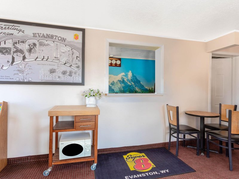 Travelodge Bakersfield 10