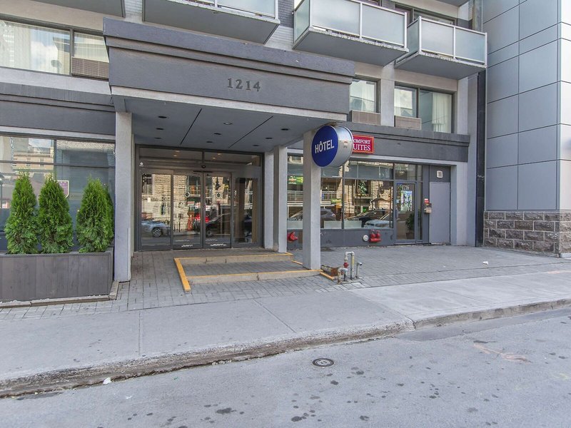Comfort Suites Downtown Montreal