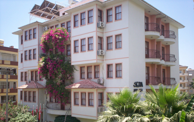 The S Apart & Suit Hotel 1