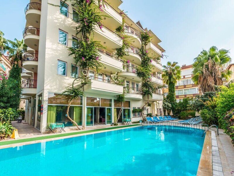 The S Apart & Suit Hotel 2