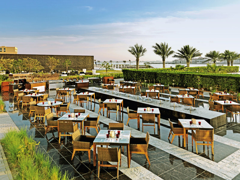 Fairmont Bab Al Bahr 11 - Restaurant