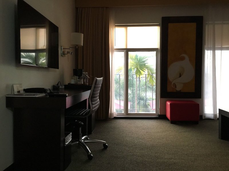 S Hotel Kingston 42