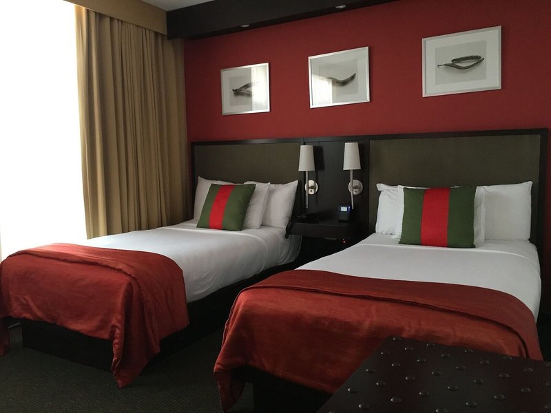 S Hotel Kingston 43