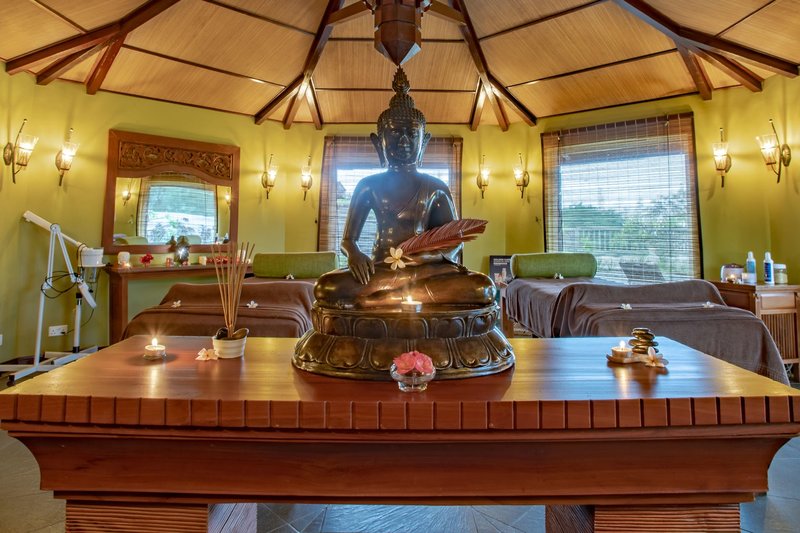 Aanari Hotel & Spa 12