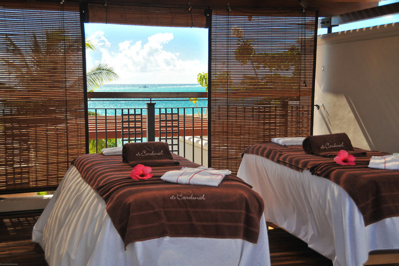 Le Cardinal Exclusive Resort 11