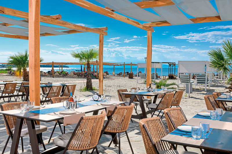 Alea Hotel & Suites 17