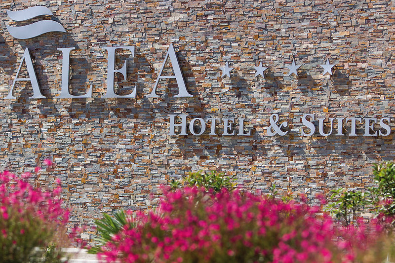 Alea Hotel & Suites 25