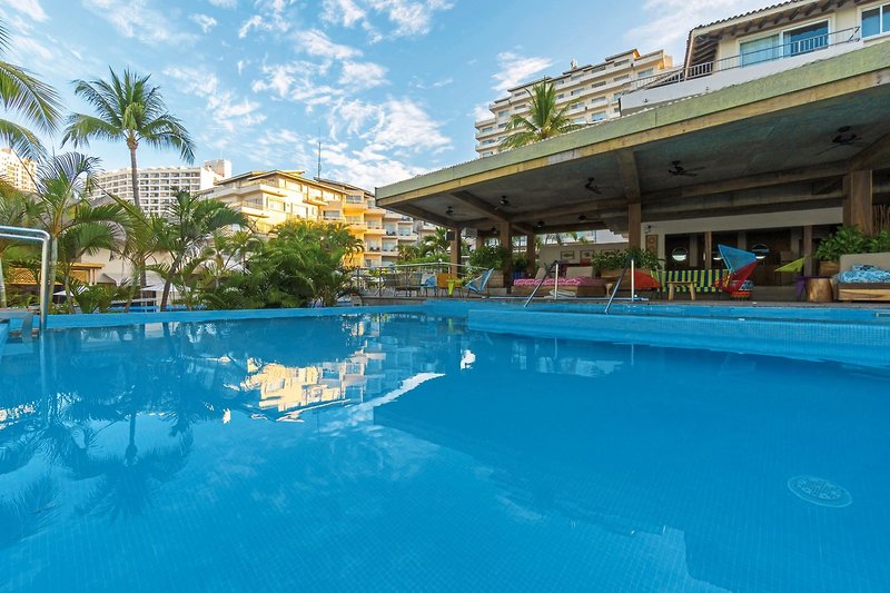 Friendly Vallarta Beach & Spa 4