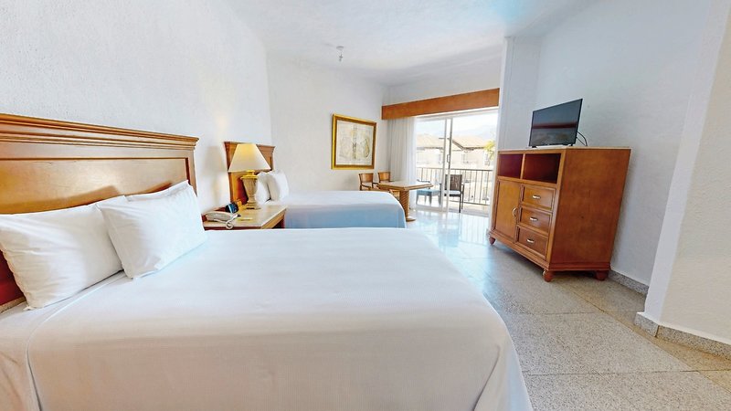 Friendly Vallarta Beach & Spa 5