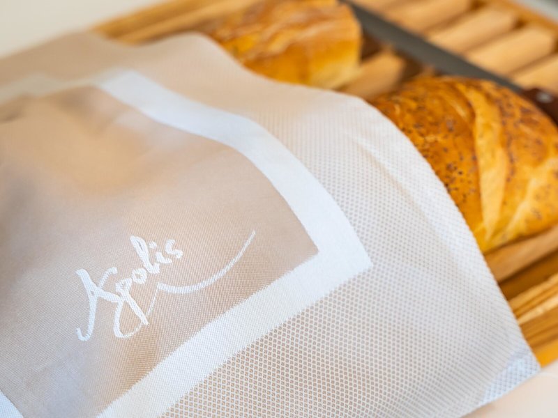 Apolis Beachscape Hotel 8