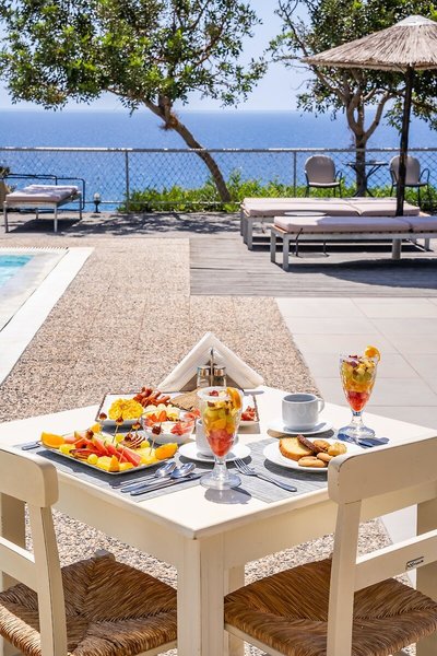 Apolis Beachscape Hotel 10