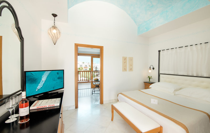 Mitsis Selection Blue Domes 7