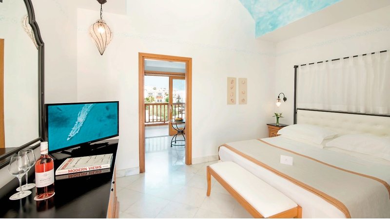 Mitsis Selection Blue Domes 16