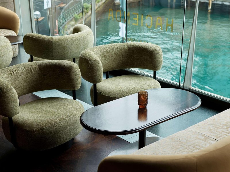 Pullman Quay Grand Sydney Harbour 29