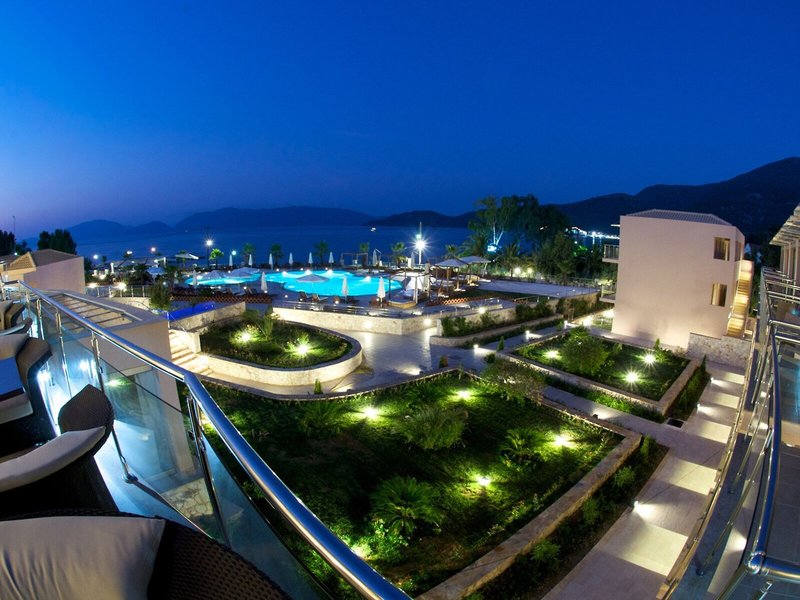 Ionian Emerald 13