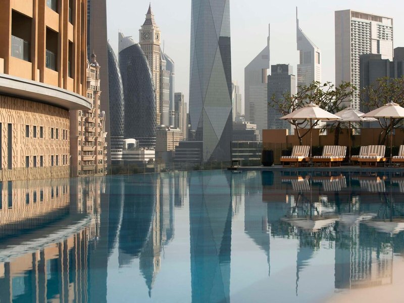 Address Dubai Mall 10