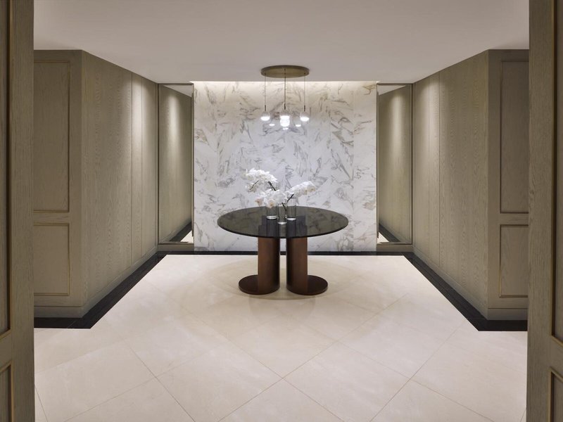 Address Dubai Mall 15