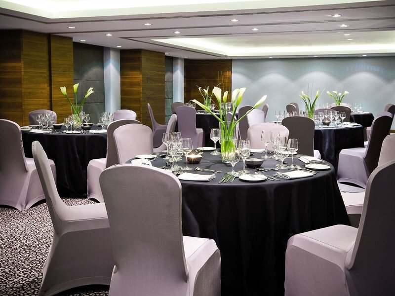 AVANI Deira Dubai 16