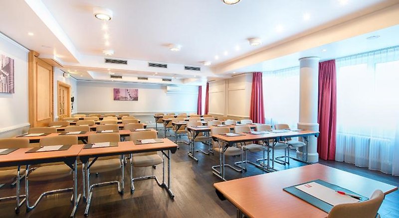 Leonardo Hotel Düsseldorf City Center 1
