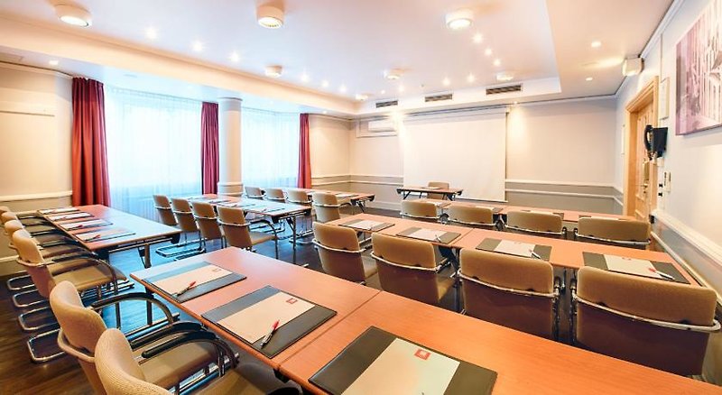 Leonardo Hotel Düsseldorf City Center 5