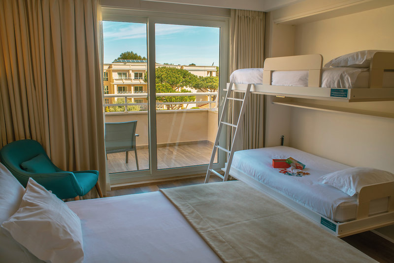 Quinta Da Marinha & Villas Resort 17