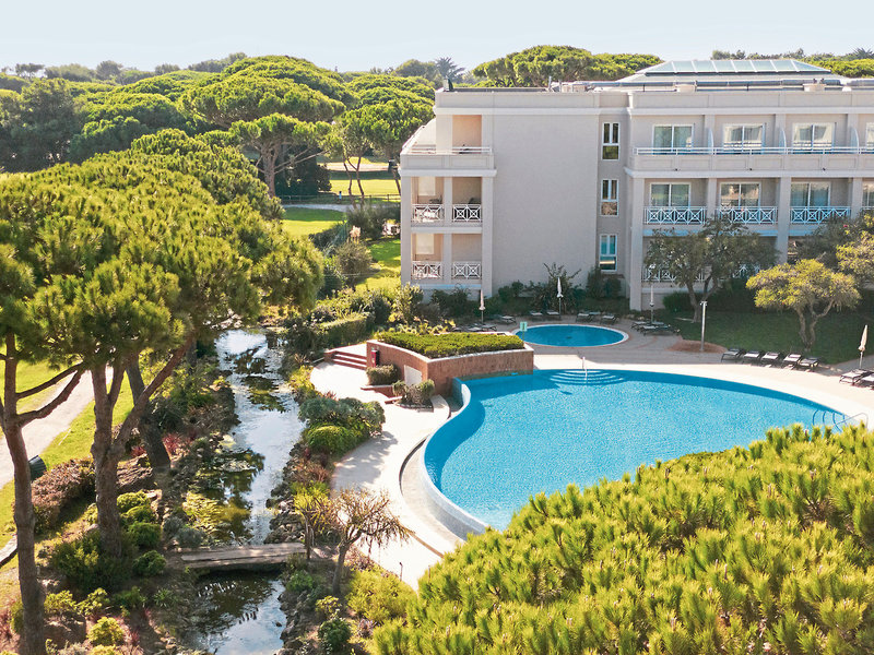 Quinta Da Marinha & Villas Resort
