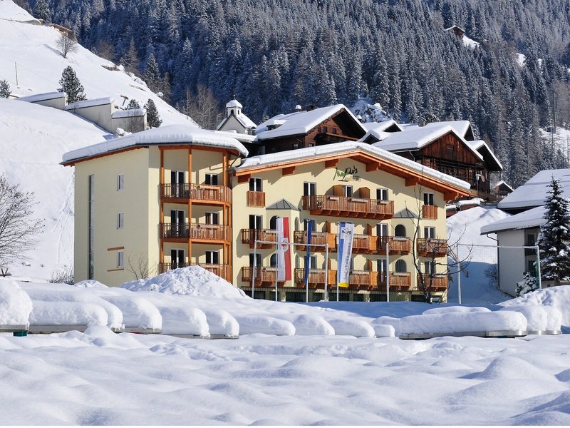 Machers Landhotel 2