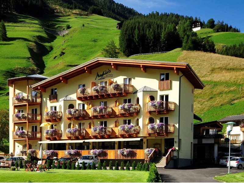 Machers Landhotel 5