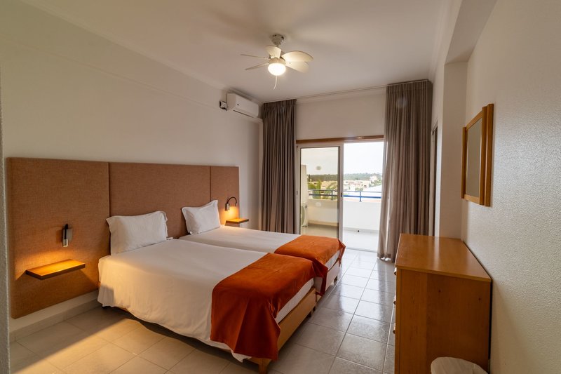 Ukino Terrace Algarve Concept 15