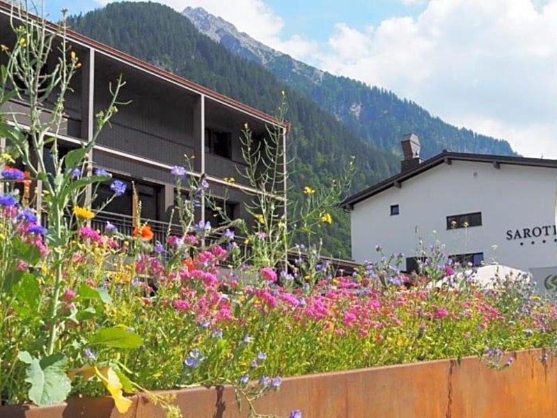 Hotel Sarotla 1