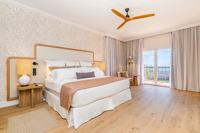 Dreams Madeira Resort, Spa & Marina 7