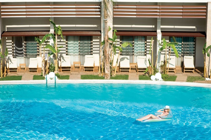 Paloma Pasha Resort 7 - Outdoor Pool