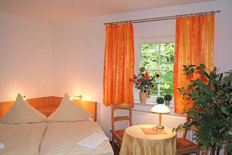Landgasthof Neue Schänke 2 - Room Example